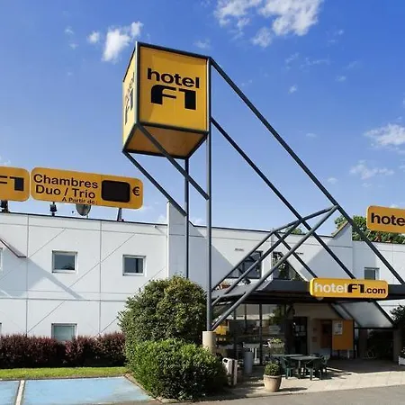 Kyriad Direct Caen Nord Memorial 2* Saint-Contest