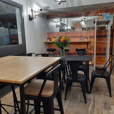 Hotel Kyriad Direct Caen Nord Memorial Saint-Contest