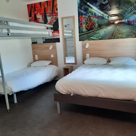 Hotel Kyriad Direct Caen Nord Memorial Saint-Contest