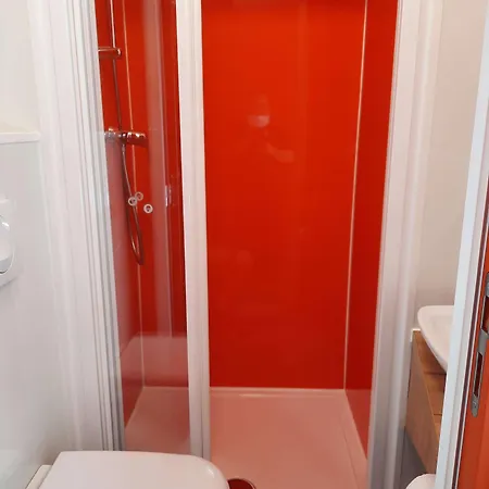 Hotel Kyriad Direct Caen Nord Memorial 2*