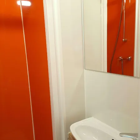 Hotel Kyriad Direct Caen Nord Memorial 2*