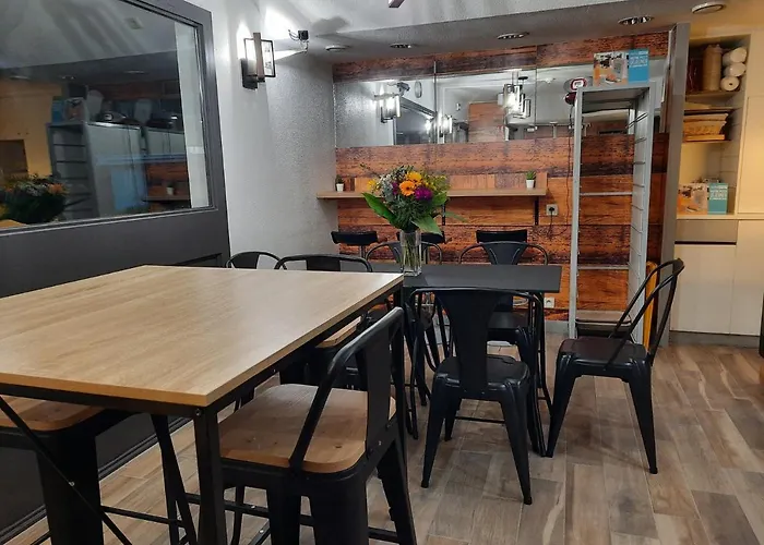 Hotel Kyriad Direct Caen Nord Memorial Saint-Contest