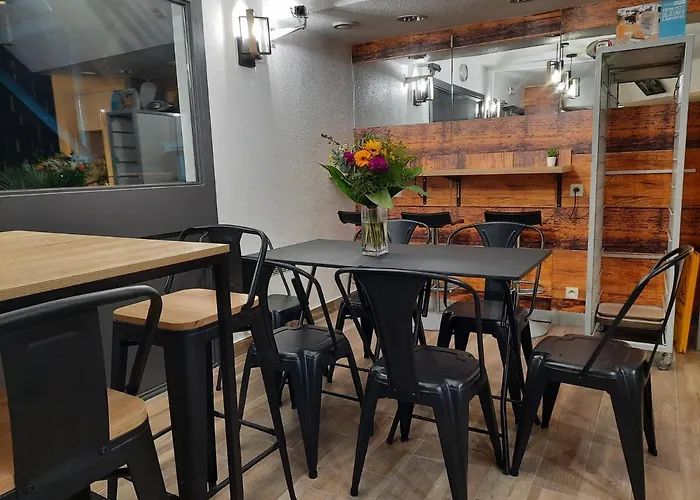 Kyriad Direct Caen Nord Memorial Saint-Contest