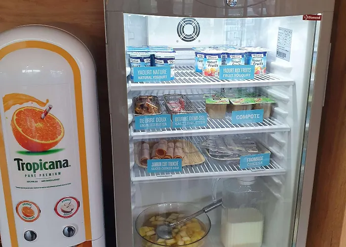 Kyriad Direct Caen Nord Memorial Hotel 2*