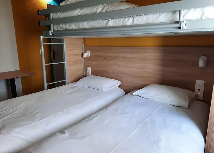 Kyriad Direct Caen Nord Memorial Hotel