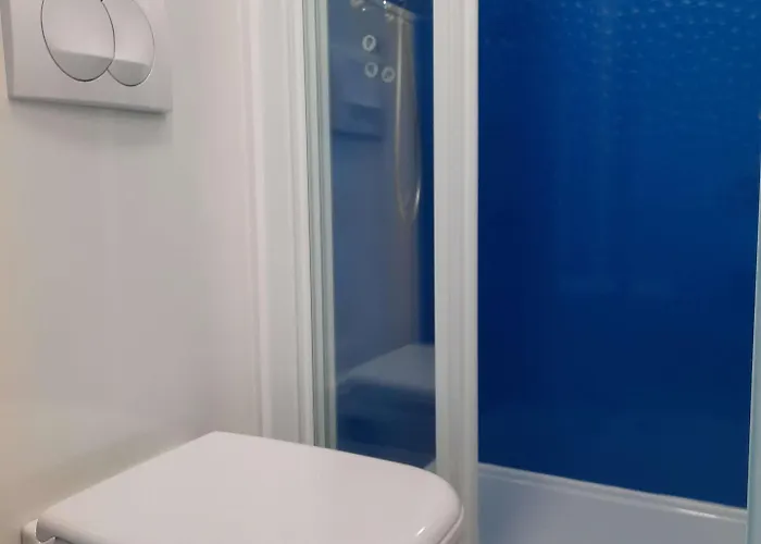 Kyriad Direct Caen Nord Memorial 2* Saint-Contest